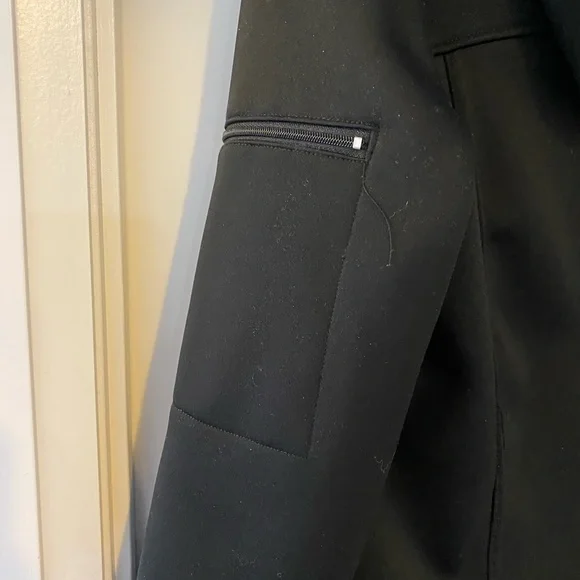 Waterproof Coat. - Picture 9 of 11